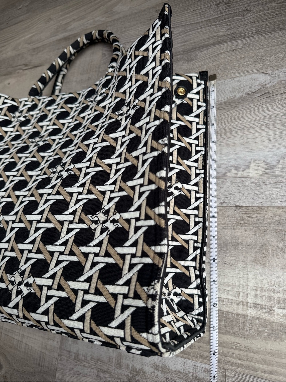 Tory Burch Ella Circular Knit Tote - Black, White and Tan - Picture 8 of 16